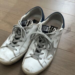 Golden Goose white and navy women’s sneakers. Size 7 / 37.